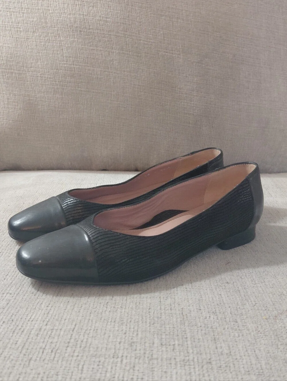 BeautiFeel Rebecca Black Leather Herringbone Cap-Toe Women's Ballet Flats Size 6